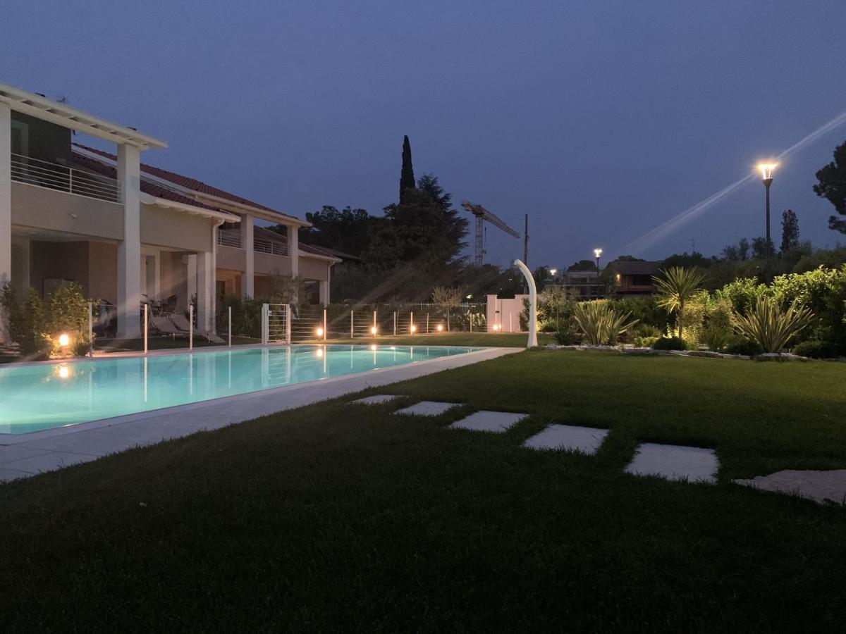 Villa Meri Manerba del Garda Exterior foto