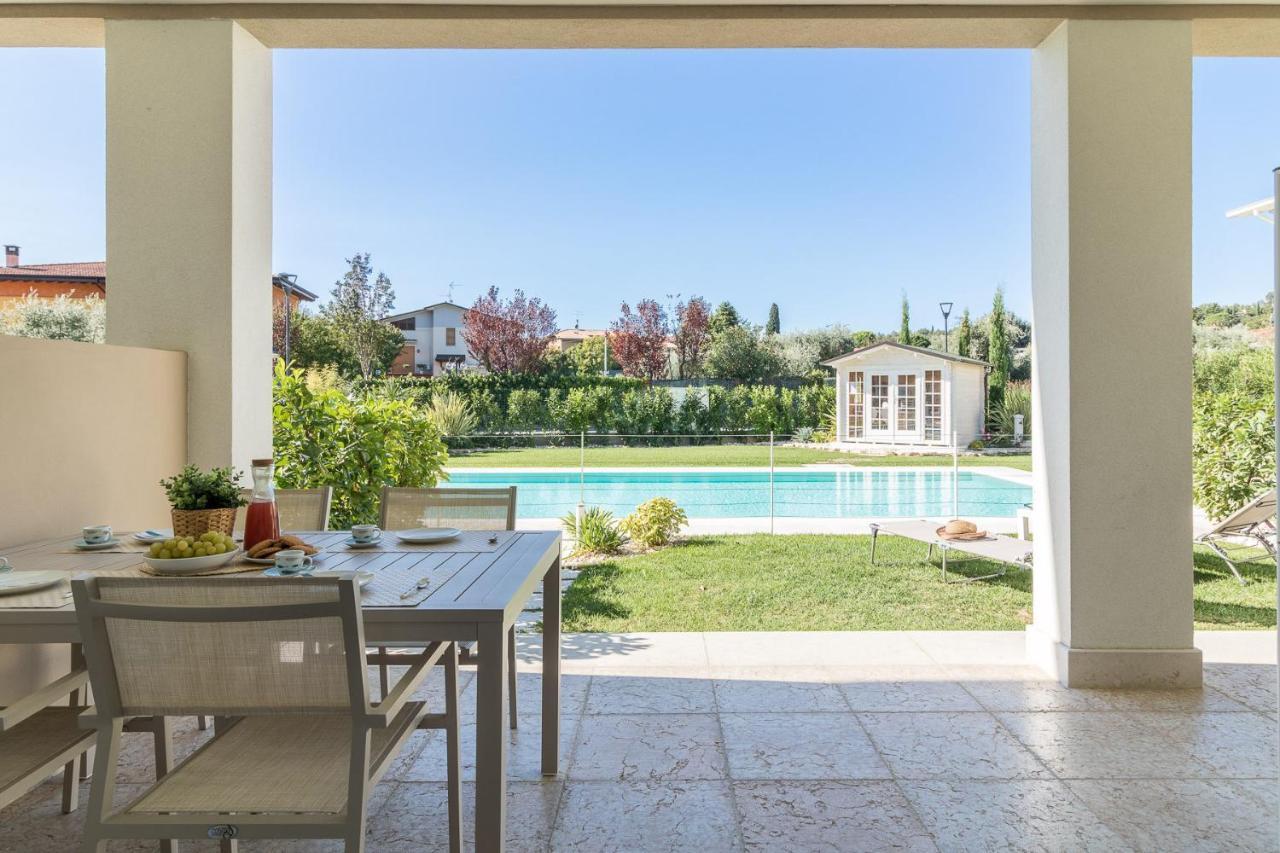 Villa Meri Manerba del Garda Exterior foto