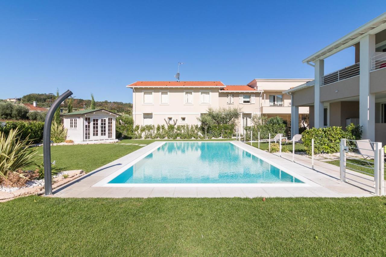 Villa Meri Manerba del Garda Exterior foto